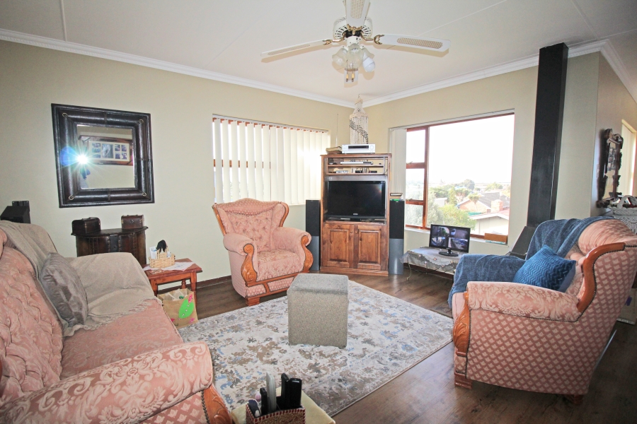 3 Bedroom Property for Sale in Saldanha Heights Western Cape